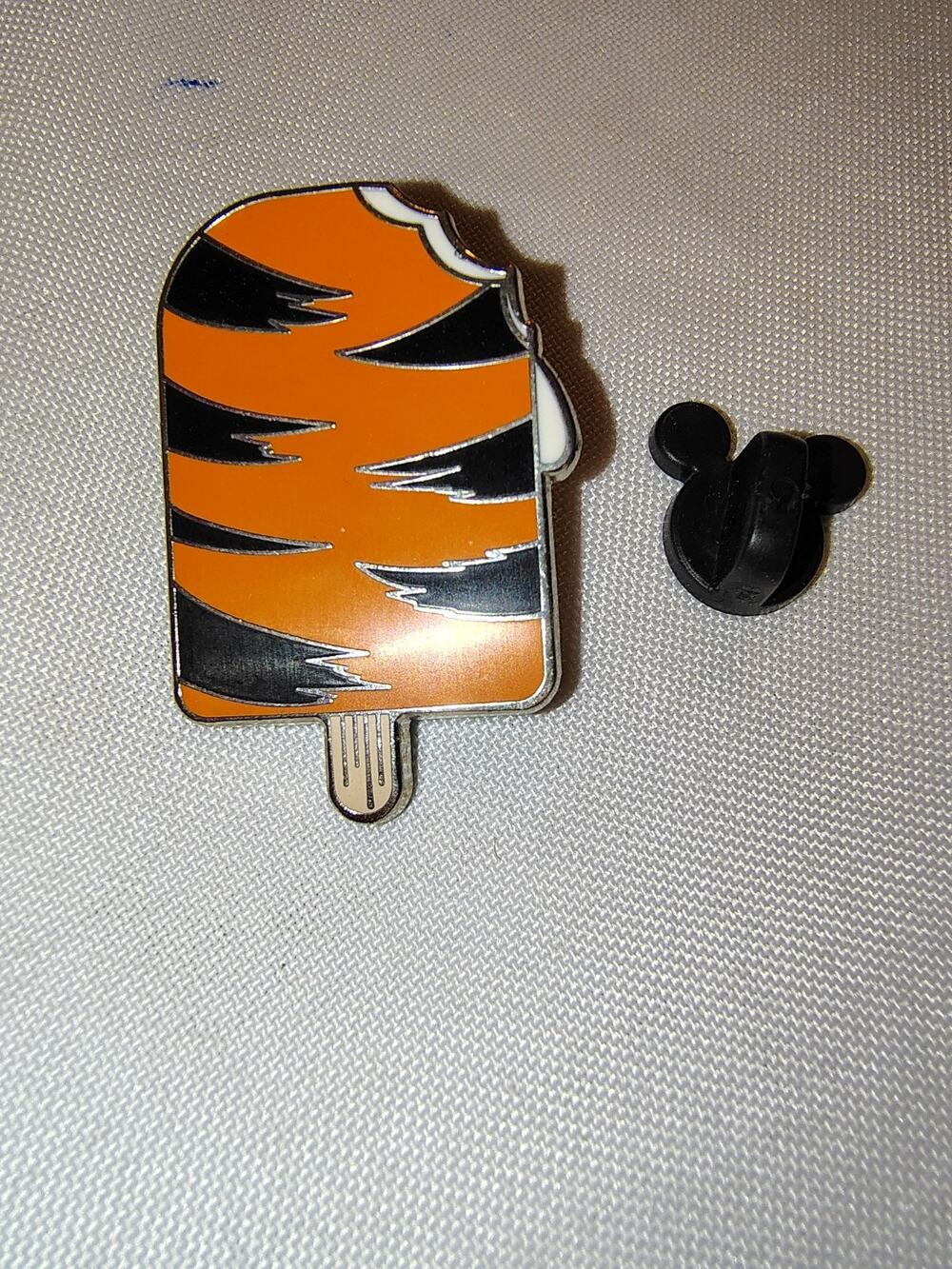 2018 Disney Mystery Trading Pin Ice Cream Bar Popsicle Treat Pooh Tigger Pin